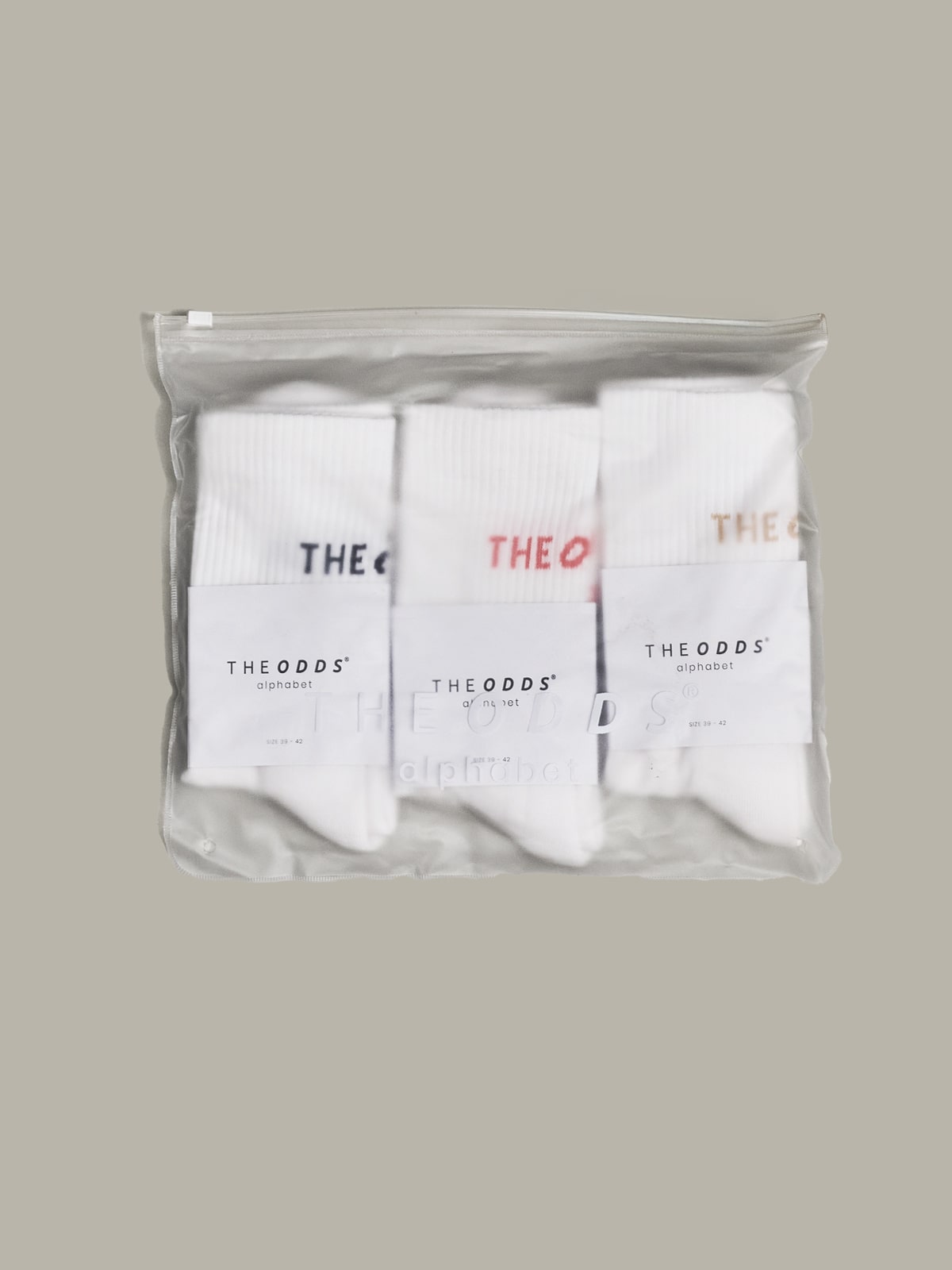 White Rear Logo Crew Socks Set of 3/ alphabet