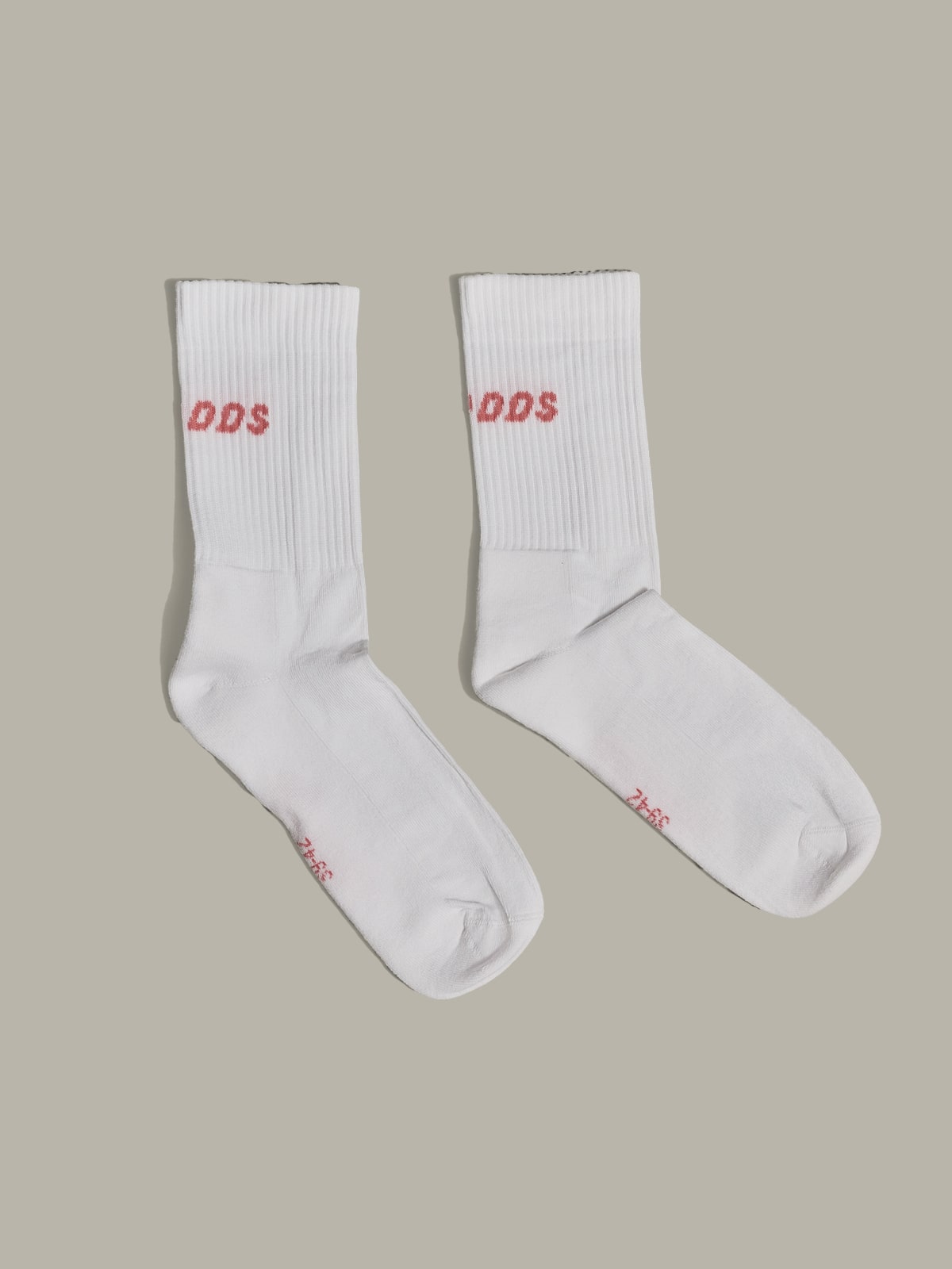 White Rear Logo Crew Socks Set of 3/ alphabet