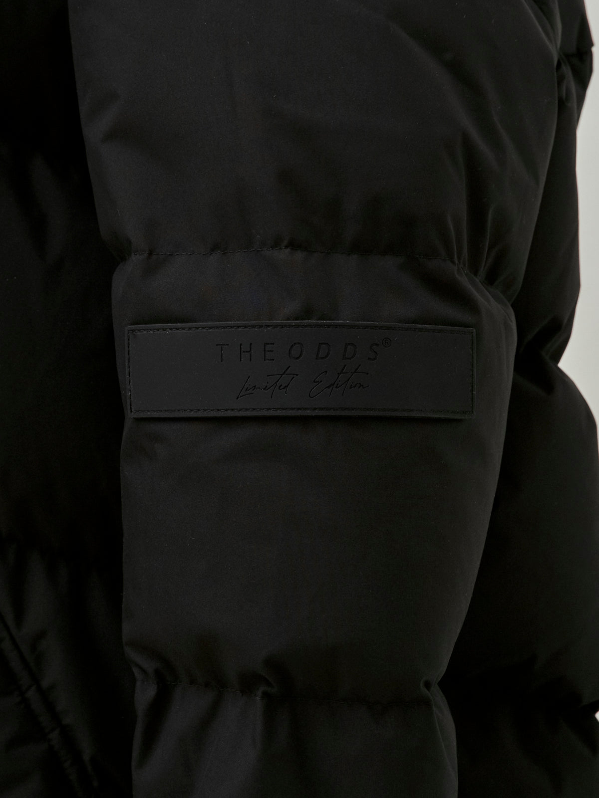 Carbon Black Long Puffer Jacket/ LMTD edition