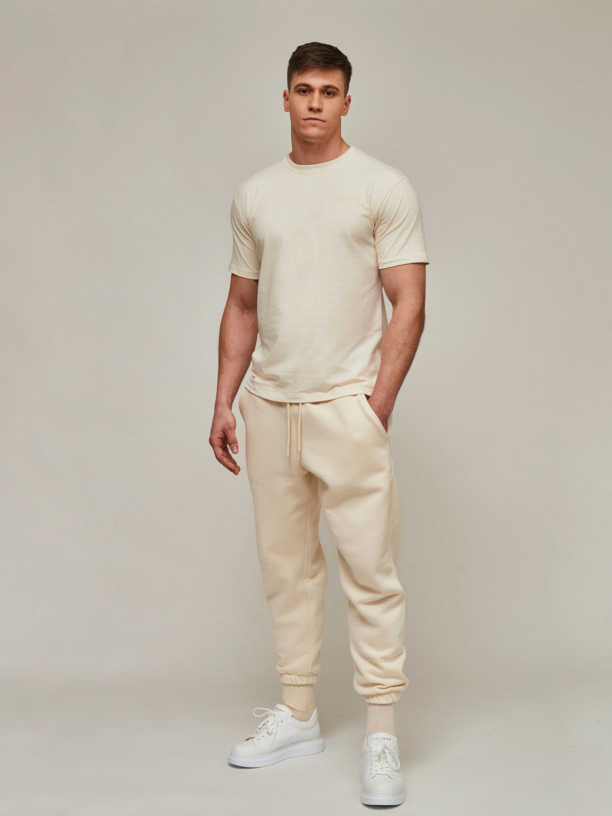 Buttercream Regular Fit T-Shirt/ alphabet
