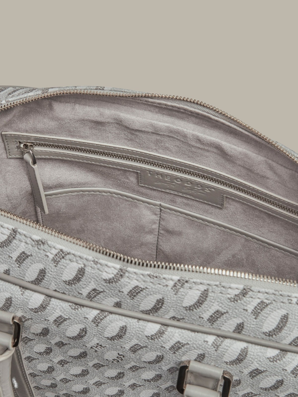 Winning Odds Suitcase Bag Marble White-Grey/ LMTD edition