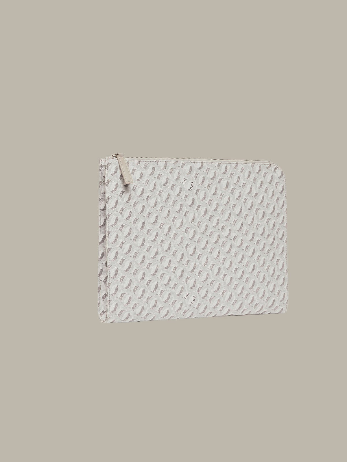 Bread & Buttr Laptop Case Marble White-Grey/ LMTD edition